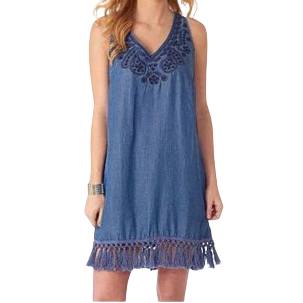 Beige by eci Chambray Bohemian Embroidery Fringe Sleeveless Dress Womens L